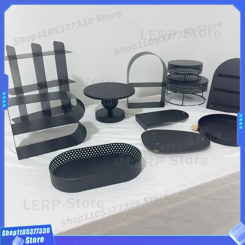 Black Metal Cake Stand for Wed - Food Snacks That Are Black recension och pris