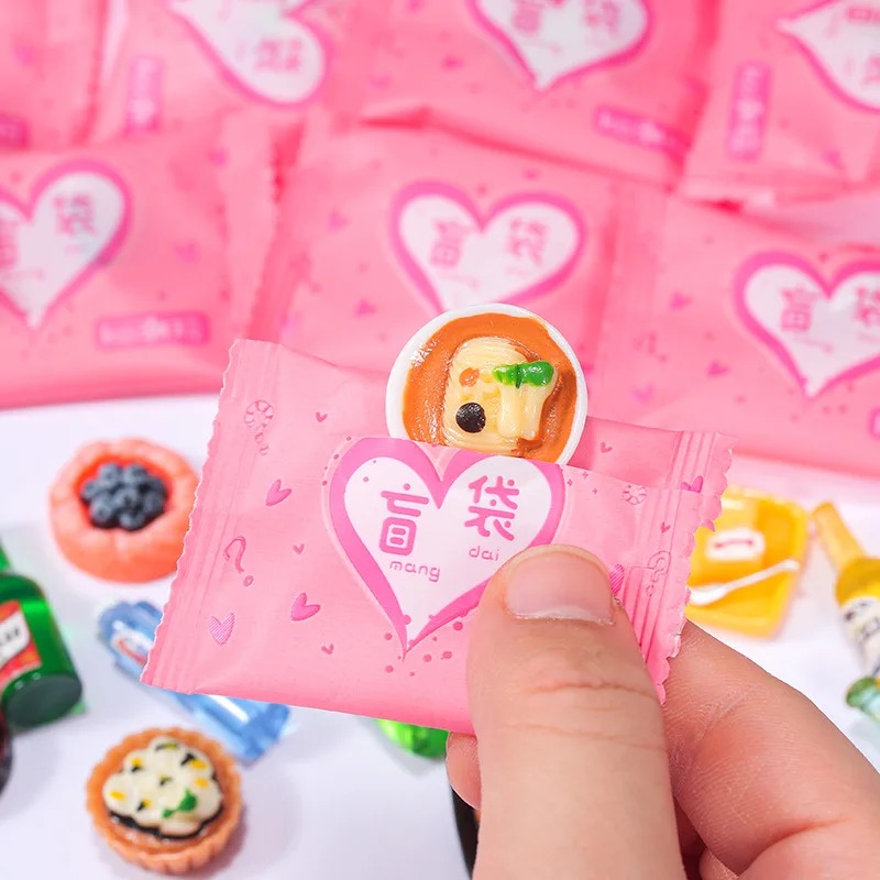 Random Style Bag Miniature Foo - Food Snacks Drinks recension och pris
